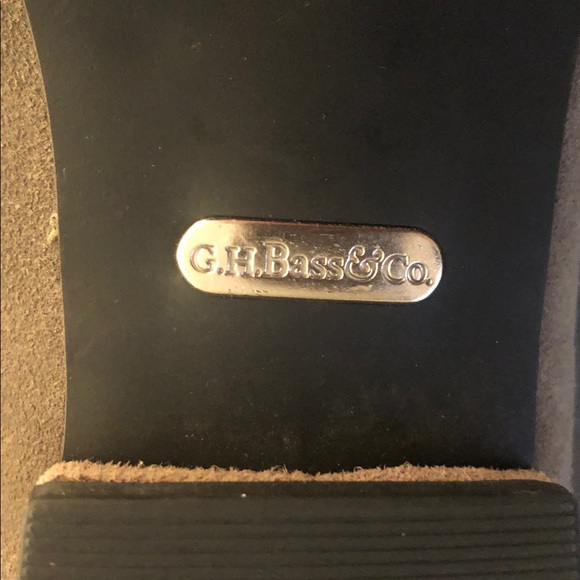 GH Bass & Co Khaki suede flats size 10 - Picture 4 of 6